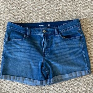 Old Navy Mid Rise Jean Shorts 5” Inseam Size 12